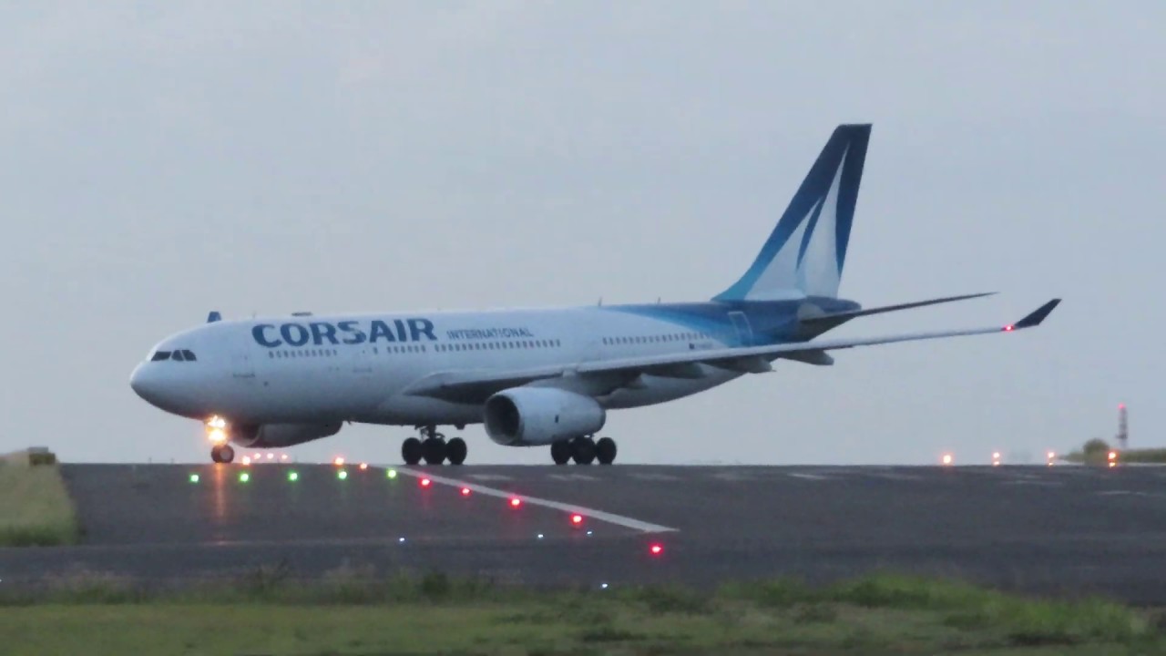 Arrivée de l'Ile Maurice,A330 Corsair International @ RUN