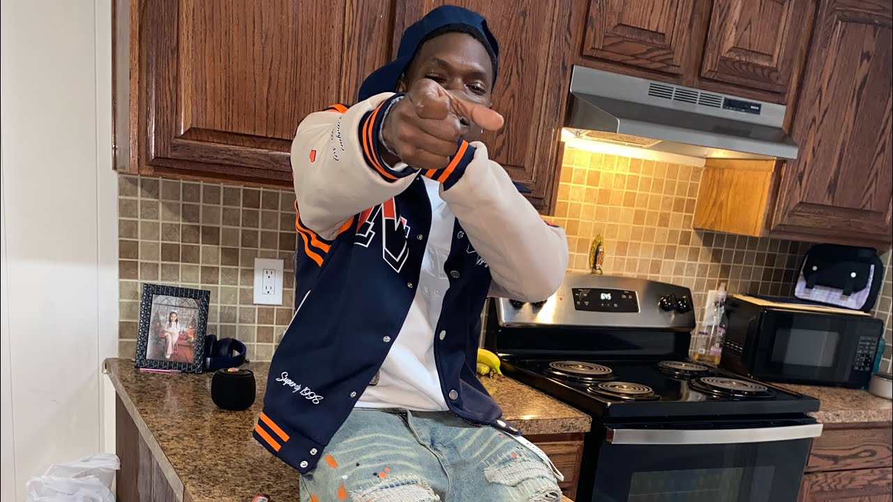 Mgc Youngin - Old Town [Official Video]