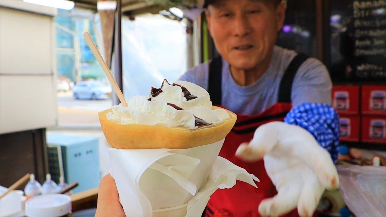 전설의 동대문 할아버지 크레페, 매일 4시간만에 재료 소진! / Papa's Crepe, Strawberry Banana Crepes - Korean Steet Food