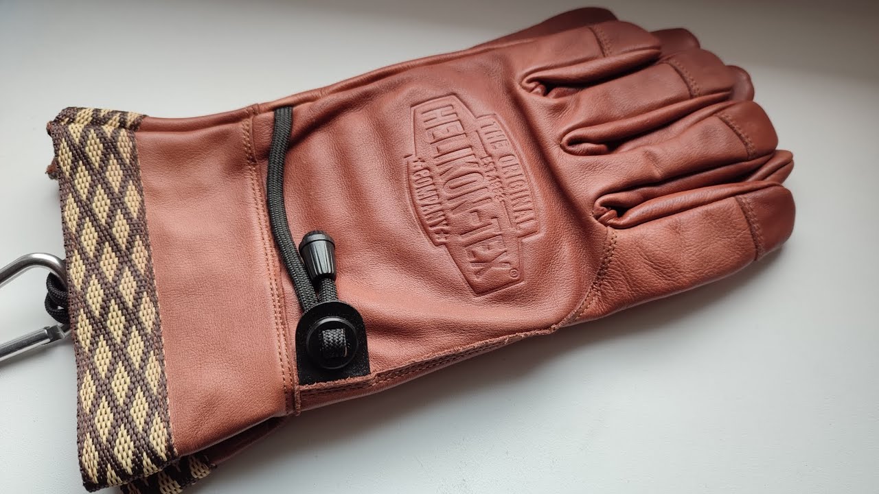 Helikon tex woodcrafter gloves - Demonstration #bushcraft #woodsman #camping