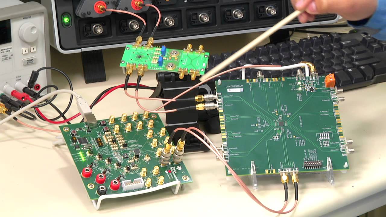 LMK0033x: Industrys lowest jitter PCIe buffers