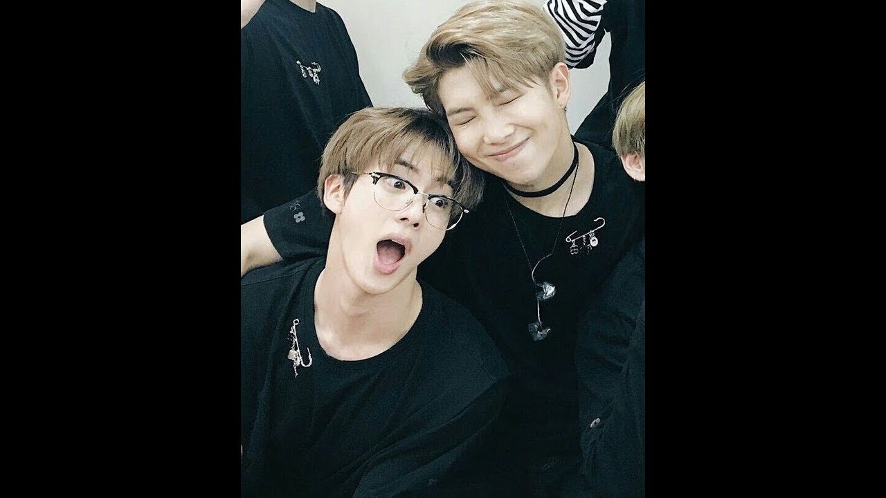 Love is a moment-Namjin (방탄소년단)