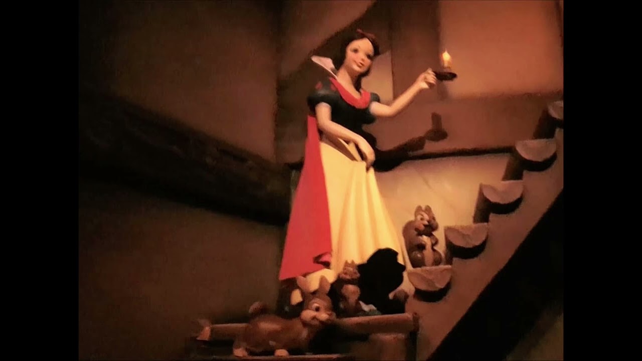 Snow White’s Scary Adventures - Audio Ride Thru (1983) (RARE) - Disneyland