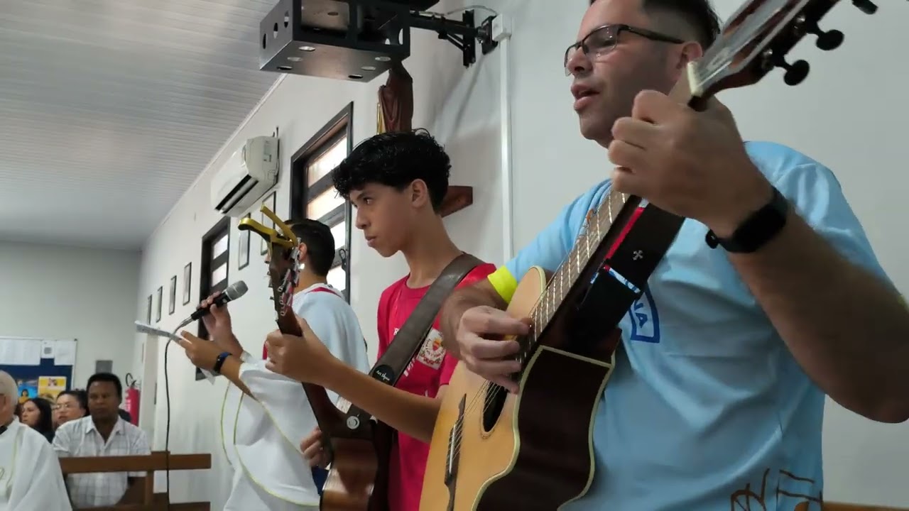 AS NOSSAS MÃOS SE ABREM - OFERTÓRIO