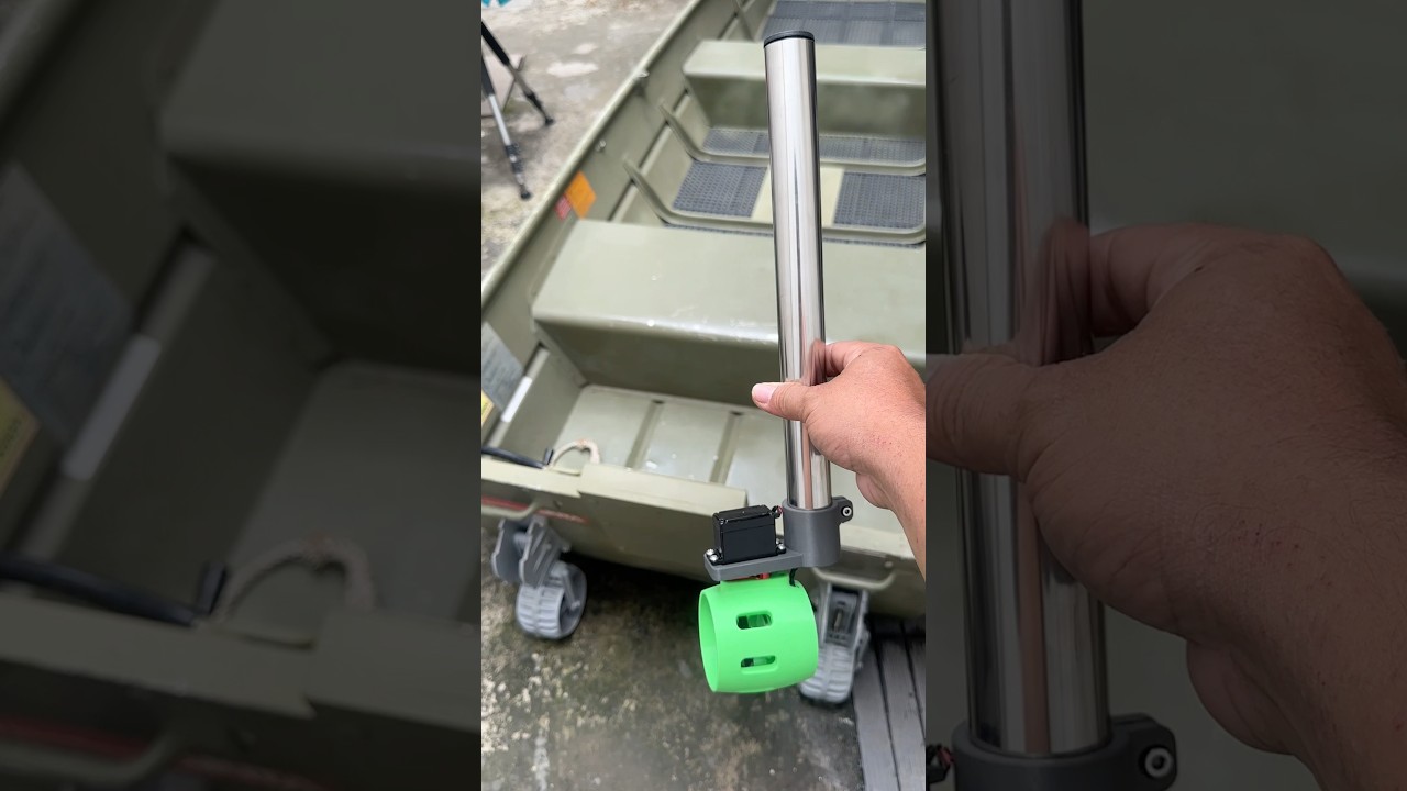 Đẩy phụ thuyền mini