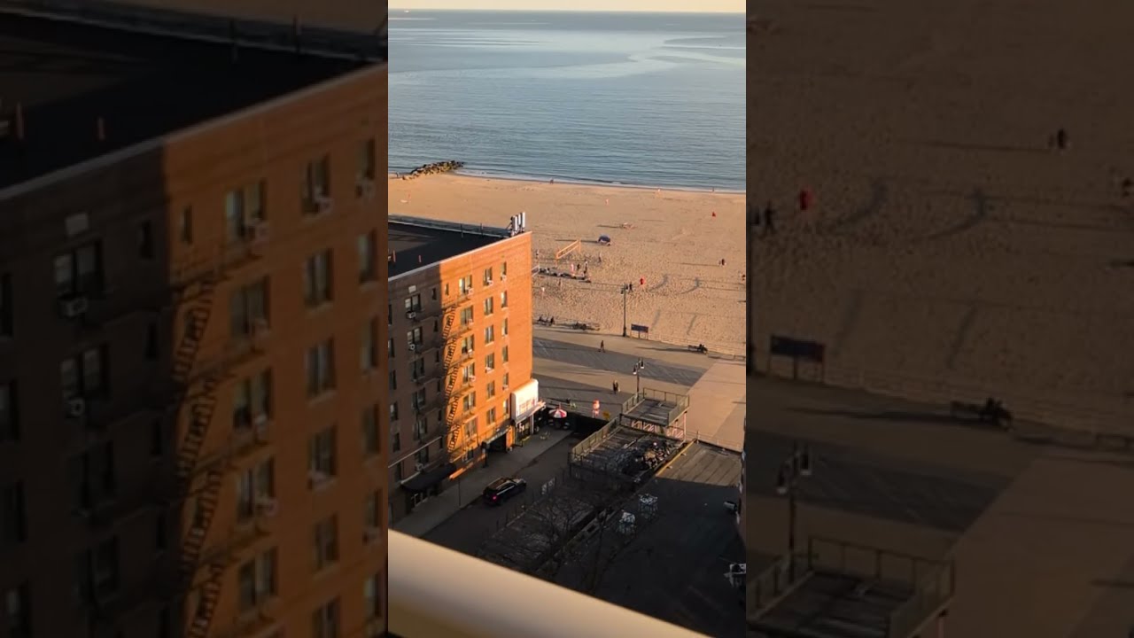 New York Travel Relaxing Walking Brighton Beach USA 