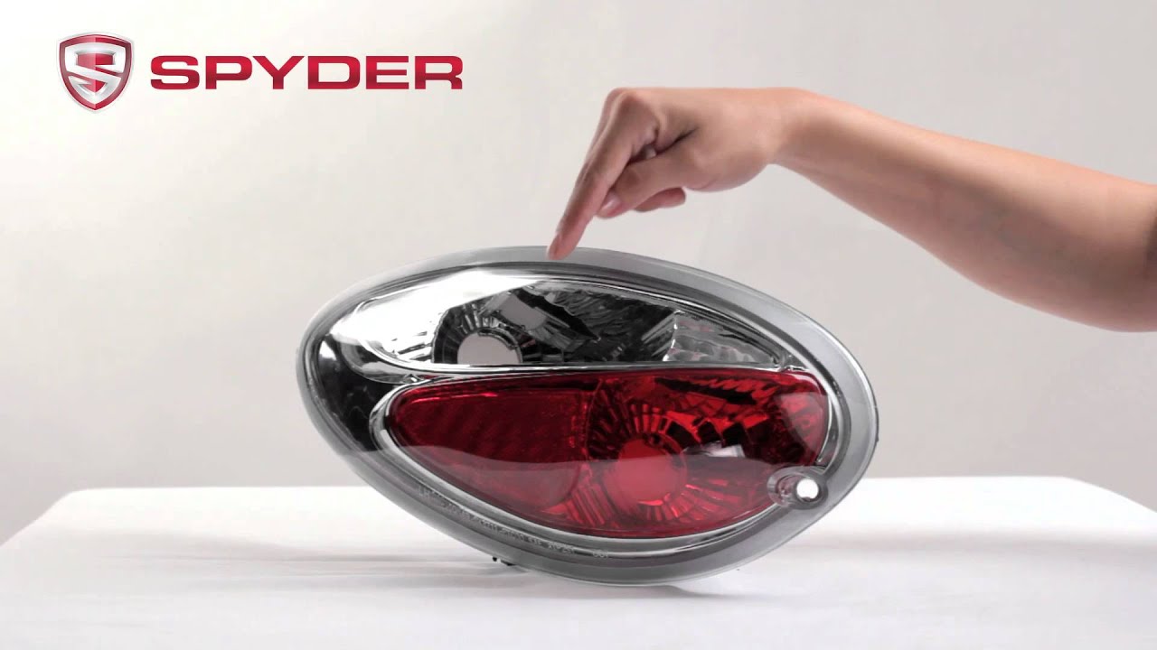 Spyder Auto Product Showcase: 2001-05 Chrysler PT Cruiser Euro Style Tail Light