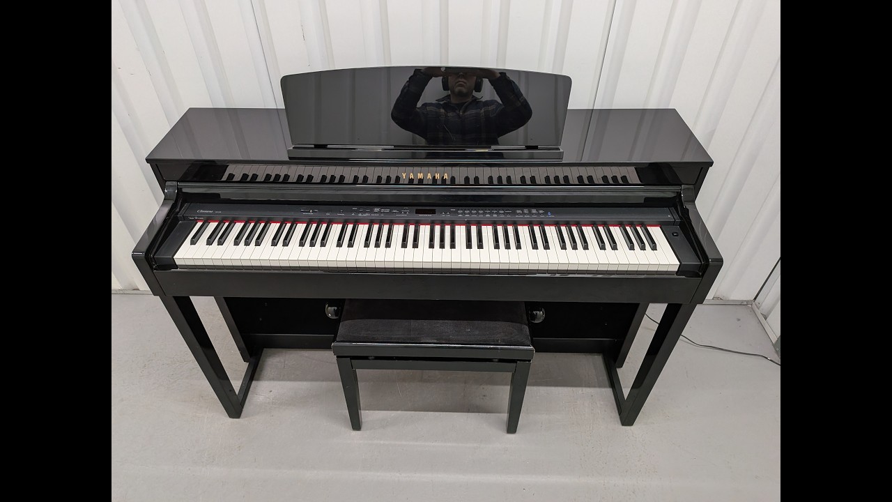 Yamaha Clavinova CLP-470 digital piano polished ebony glossy black stock #26087