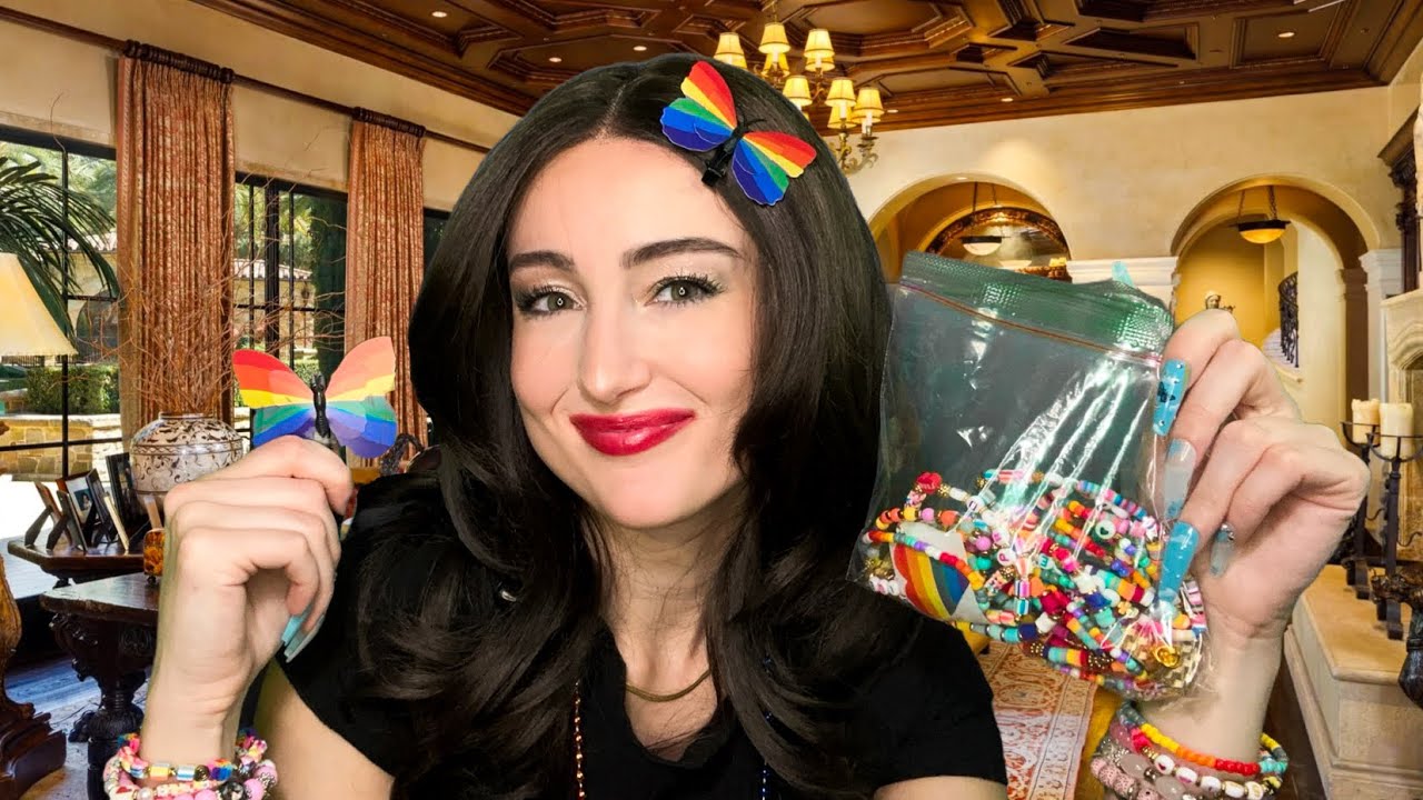 ASMR Your New Jersey Italian Aunt Gives You Gifts to Celebrate You Being Gay 🏳️&zwj;🌈 Pride Roleplay