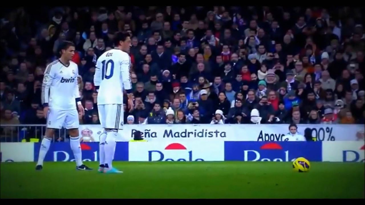 Cristiano Ronaldo 2013 ►Boom Sem Parar & Right Now ◄