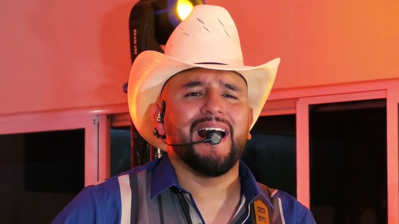 Grupo Decreto - Mi Buen Amante (En vivo)
