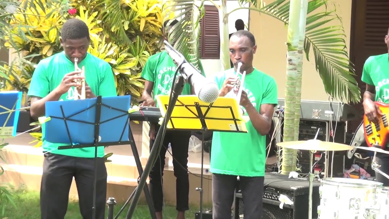 FANFARE DEO GRATIAS TOGO _228 : Denyigba lonlon (Ma chère patrie)
