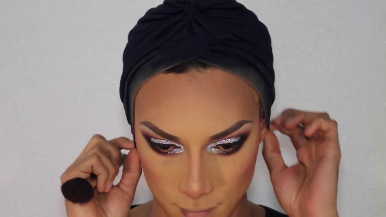 AGATHA TOP MAKE UP TRANSFORMATION