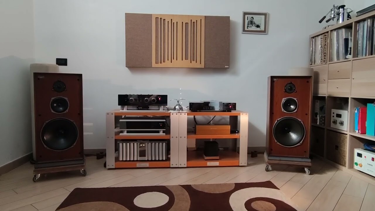 Celestion  Ditton 44