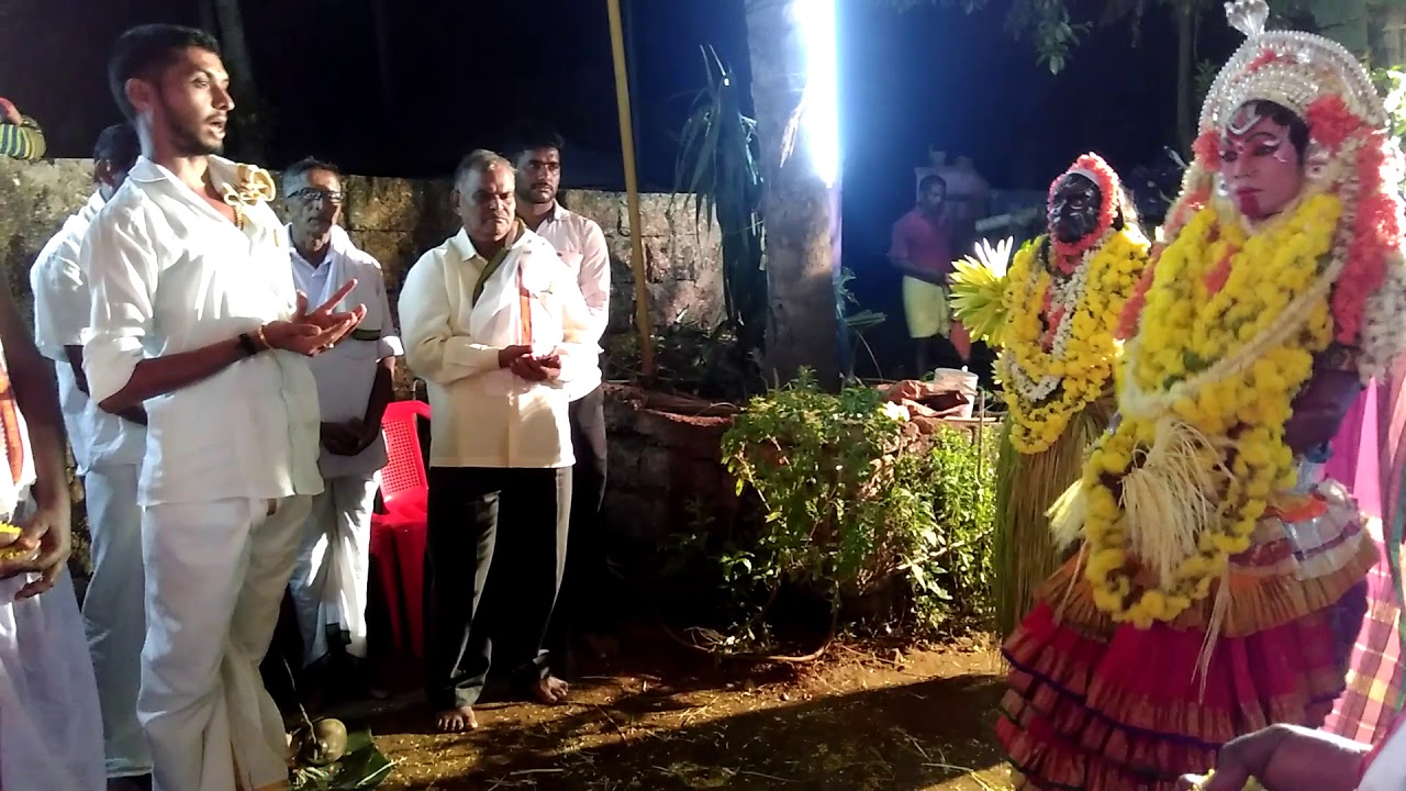 ಚಾಮುಂಡಿ ಗುಳಿಗ ದೈವದ ಮದಿಪು