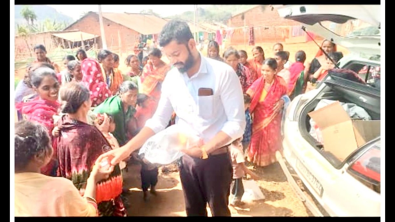 Sharing small love with the big-hearted people