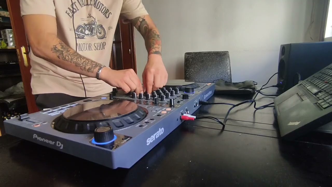 ikimy groovy set I     #techno #groovy #electronicmusic #darktechno 