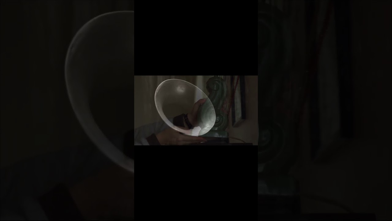 Gramophone sound = Laura Palmer unlocking her diary?? #twinpeaks#thereturn#laurapalmer