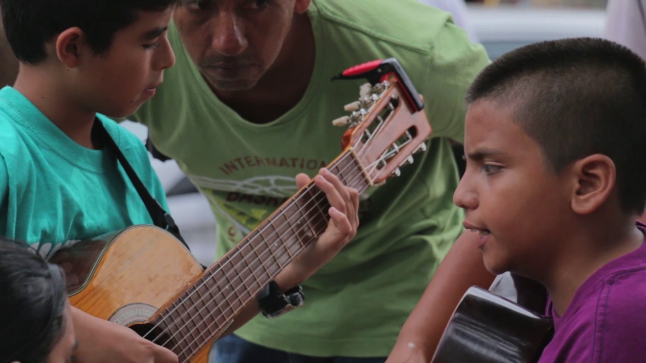 Webisodio 1, Cuentos de Ni&ntilde;os
