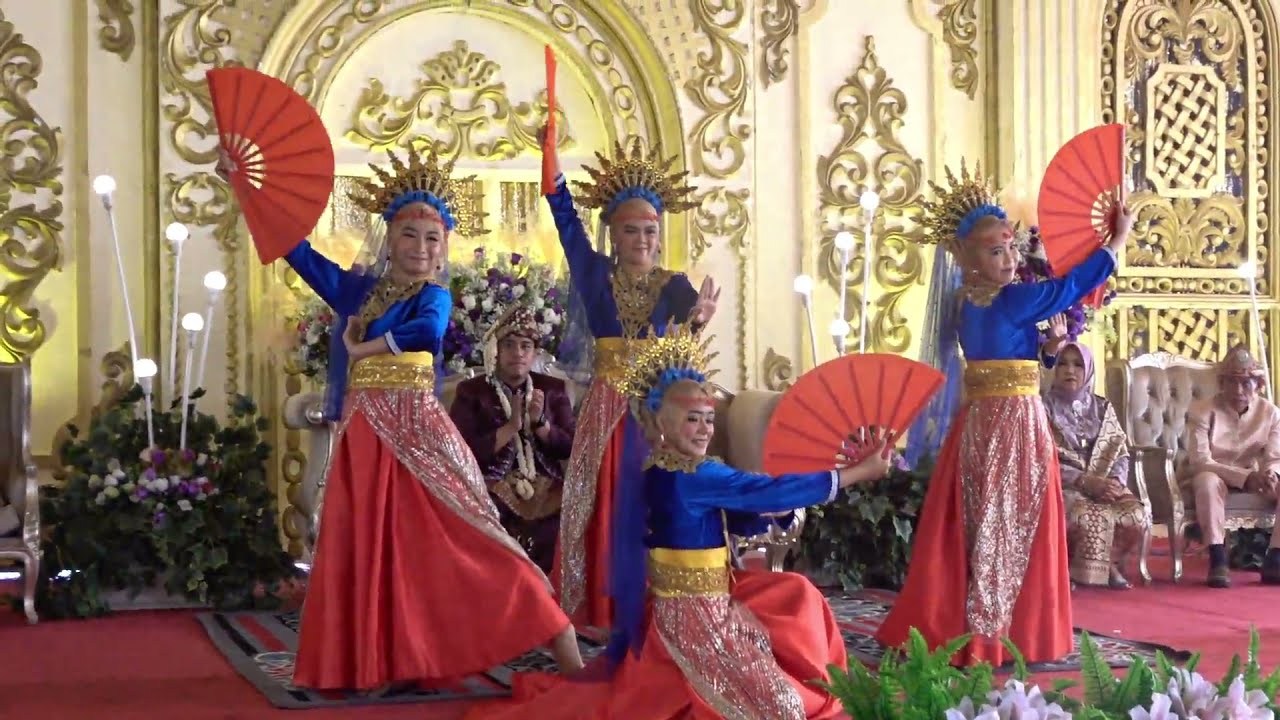 Tari kreasi melayu Kipas beladas by sanggar ngelong  linggau - Emmy pelaminan