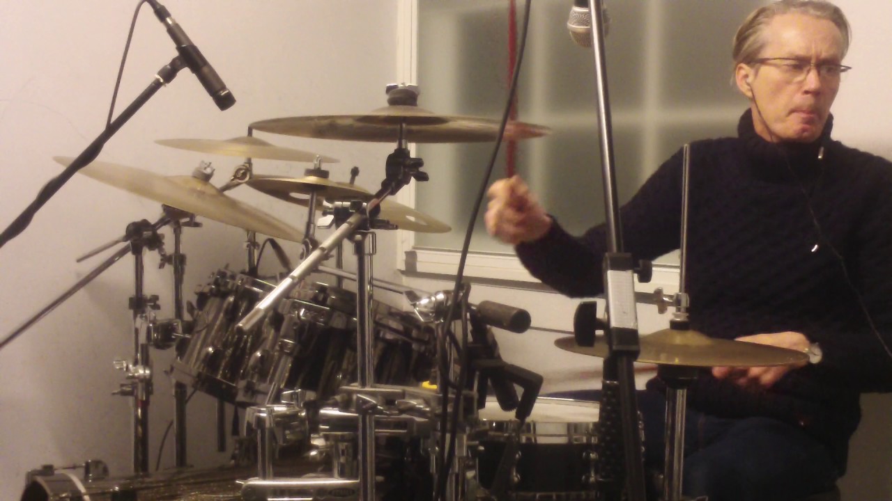 Funky snake foot,drum cover by Toni Cannelli