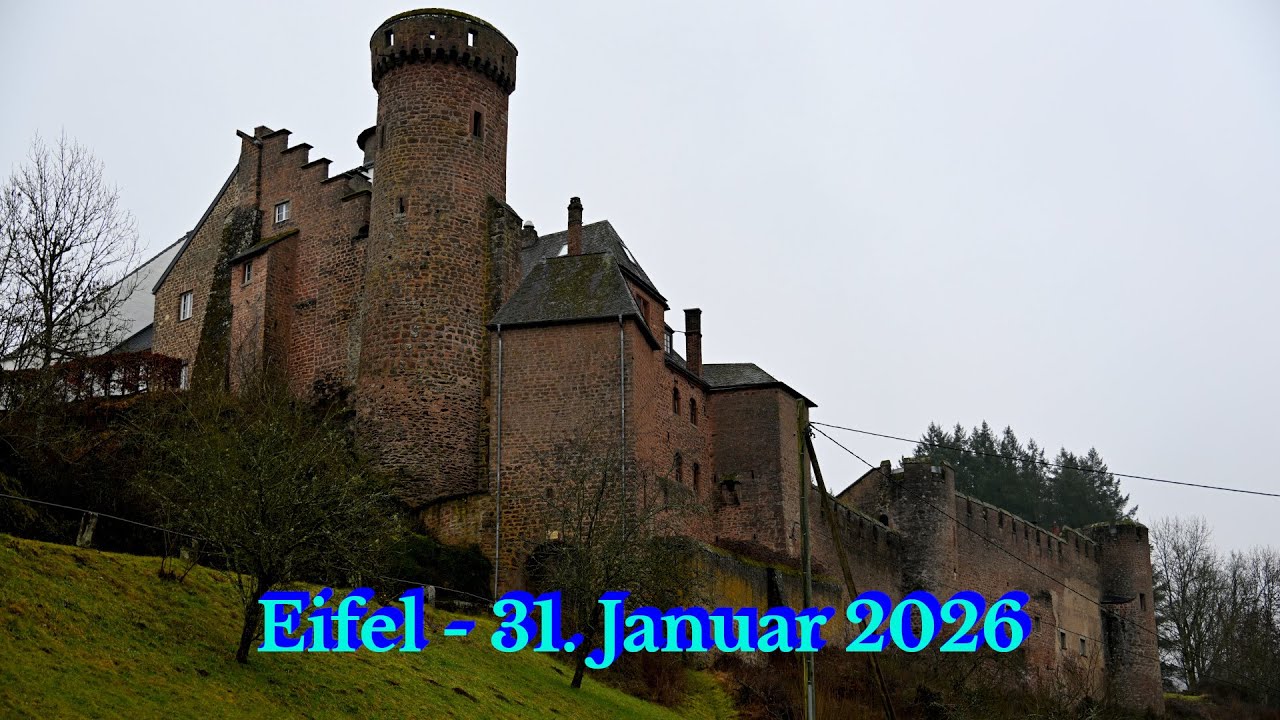 Historische Mauern und Felsgeheimnisse in der regnerischen Südeifel