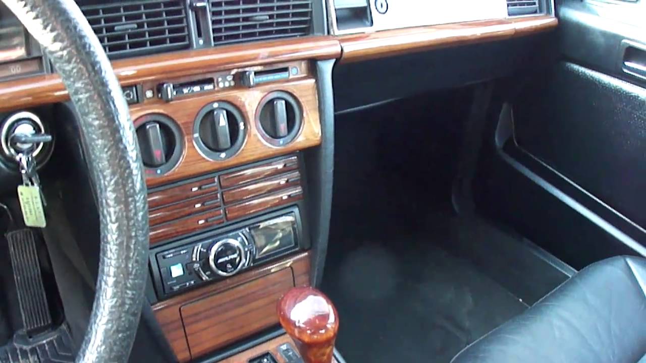 mercedes 190 2,5 turbo  diesel w201 x2  sportline violine et normal grise interieur cuir