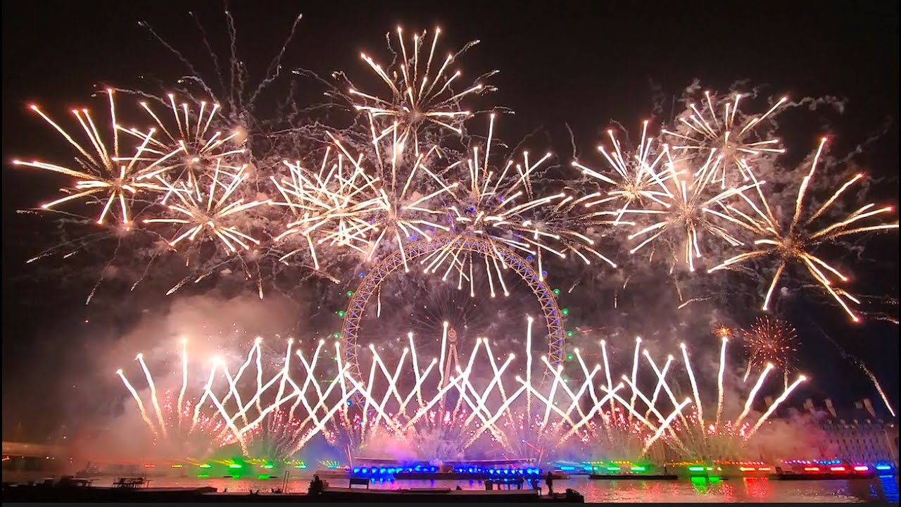 London 2025 NYE fireworks