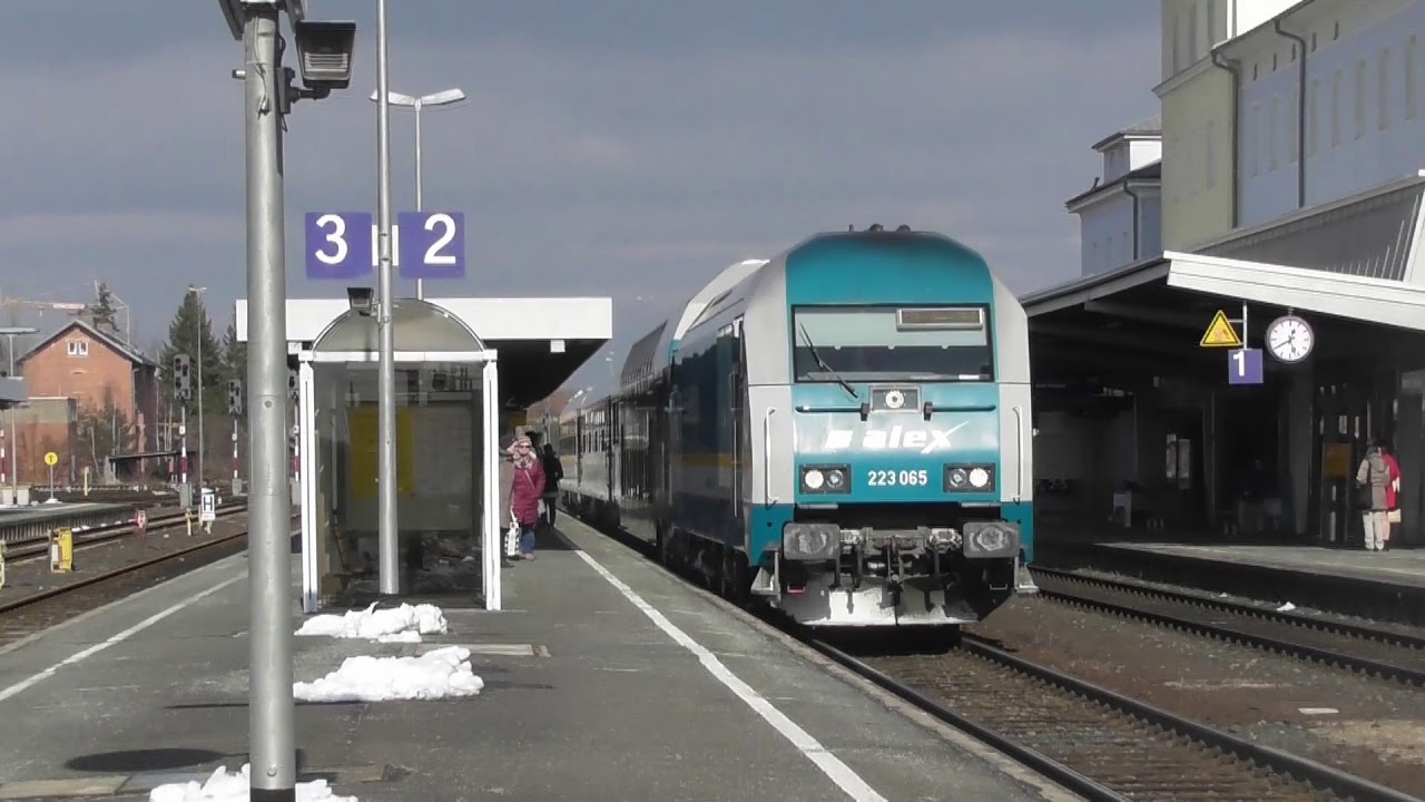 Züge in Bahnhof Weiden in der Oberpfalz 18.02.18