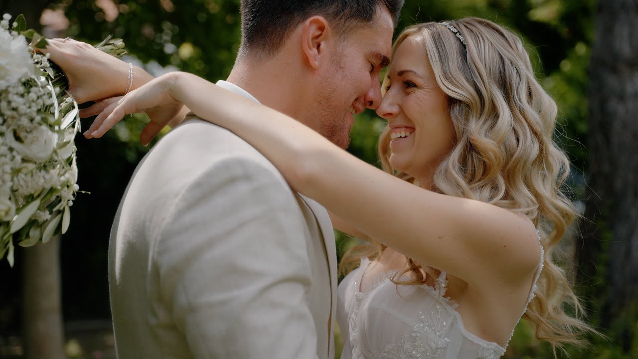 Hochzeit Österreich - Himmelblau Rust - Anna & Christophs