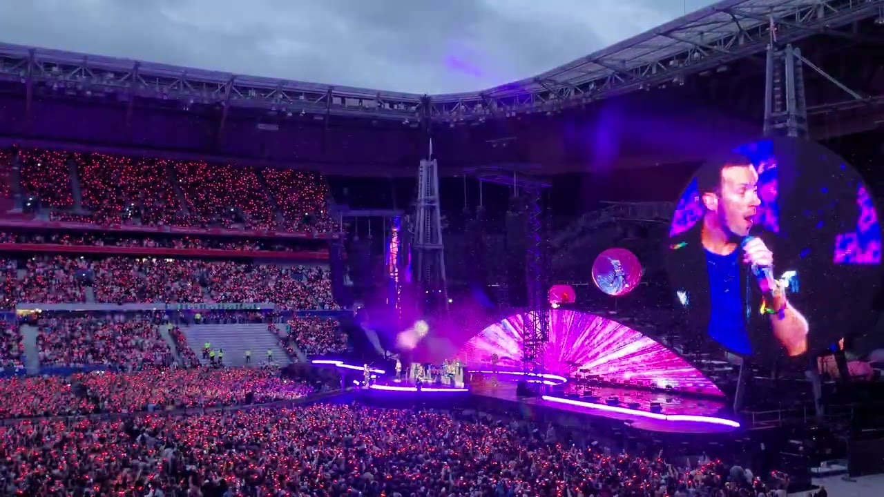 Coldplay - Higher Power in live groupama Stadium Lyon - 22.06.2024 Music of the Spheres France