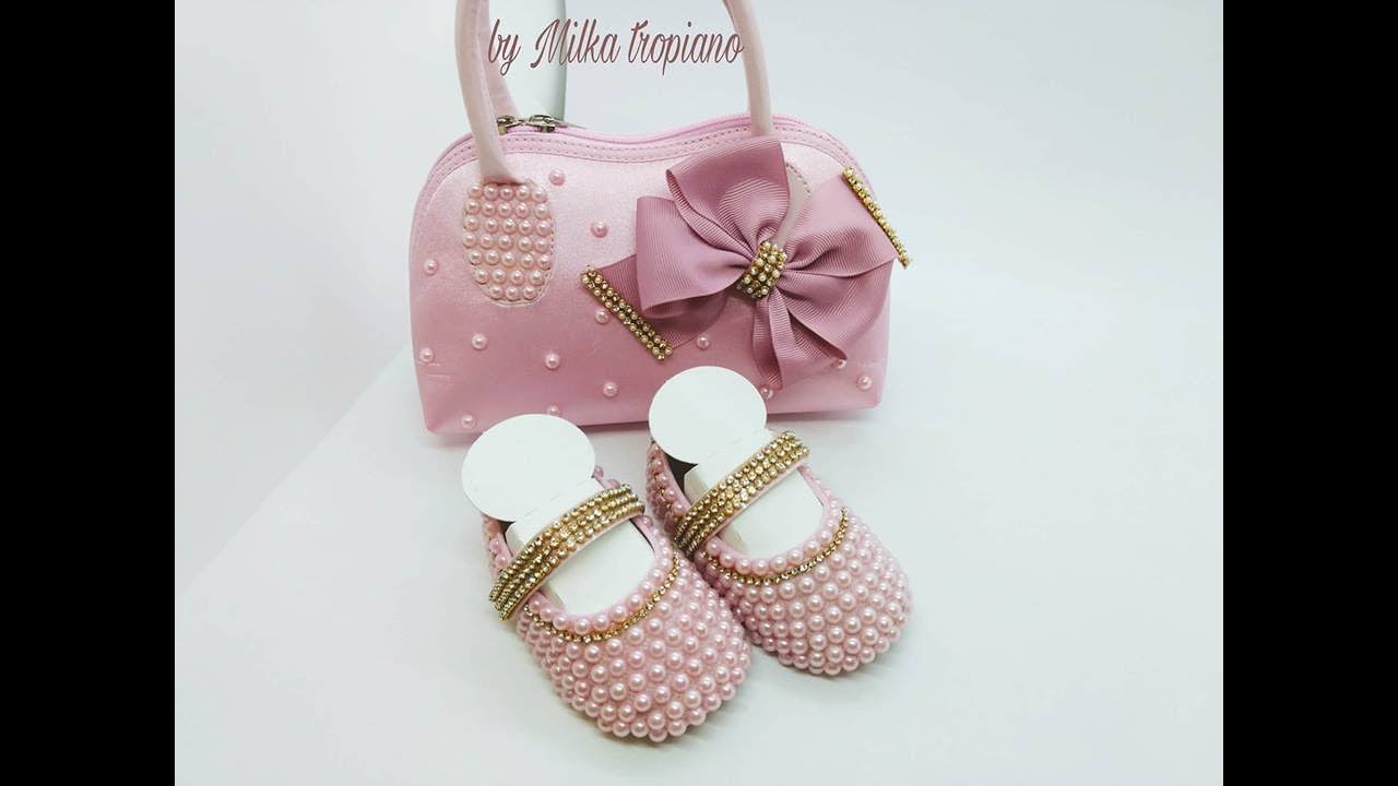 Sapatinho e Bolsa Customizados com meia perolas  6  mm e corrente de stras ss12 (LEISIANE BOGAS)
