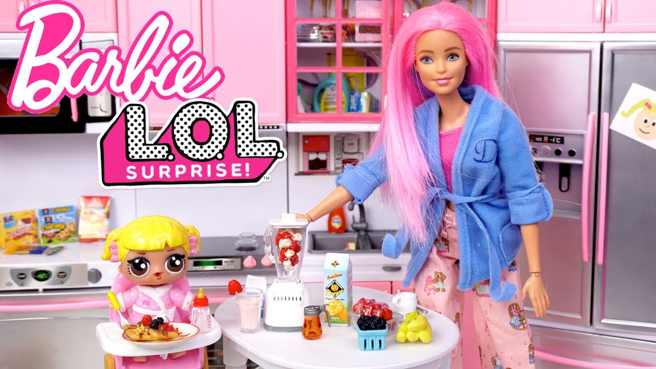 Barbie LOL Baby Goldie Family Morning Routine - School Bus Field Trip