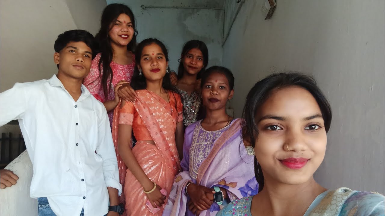 Saraswati Puja mein phone lekar School pahli bar 😳😳 Gaya 😱 reaction video lekar 