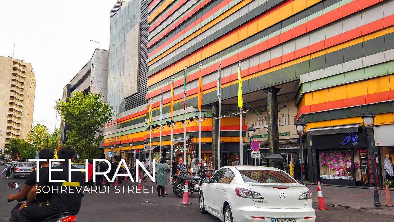 TEHRAN 2021 - Walking on Sohrevardi Street / تهران، خیابان سهروردی