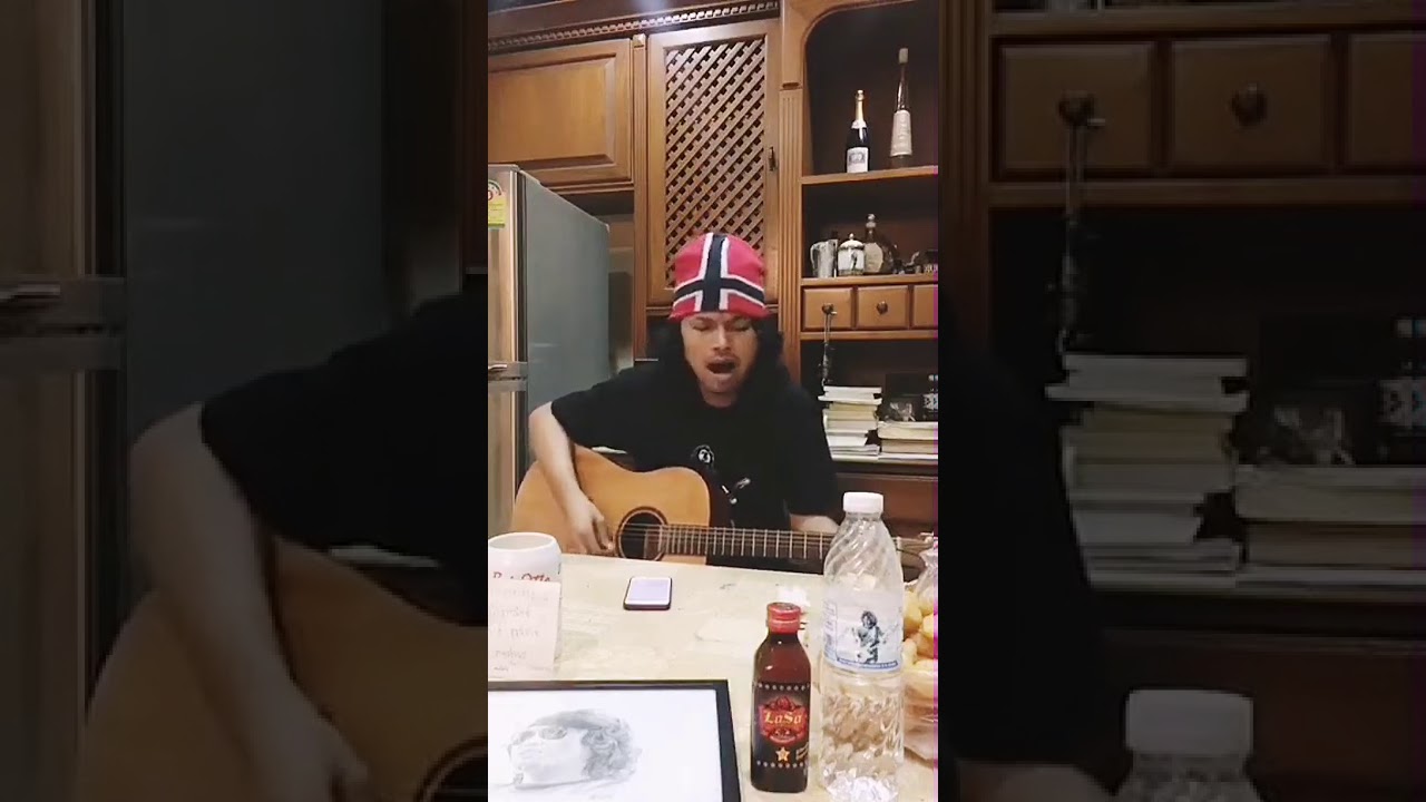 พี่เสกโลโซ ร้องเพลงค่ายRS  Part1