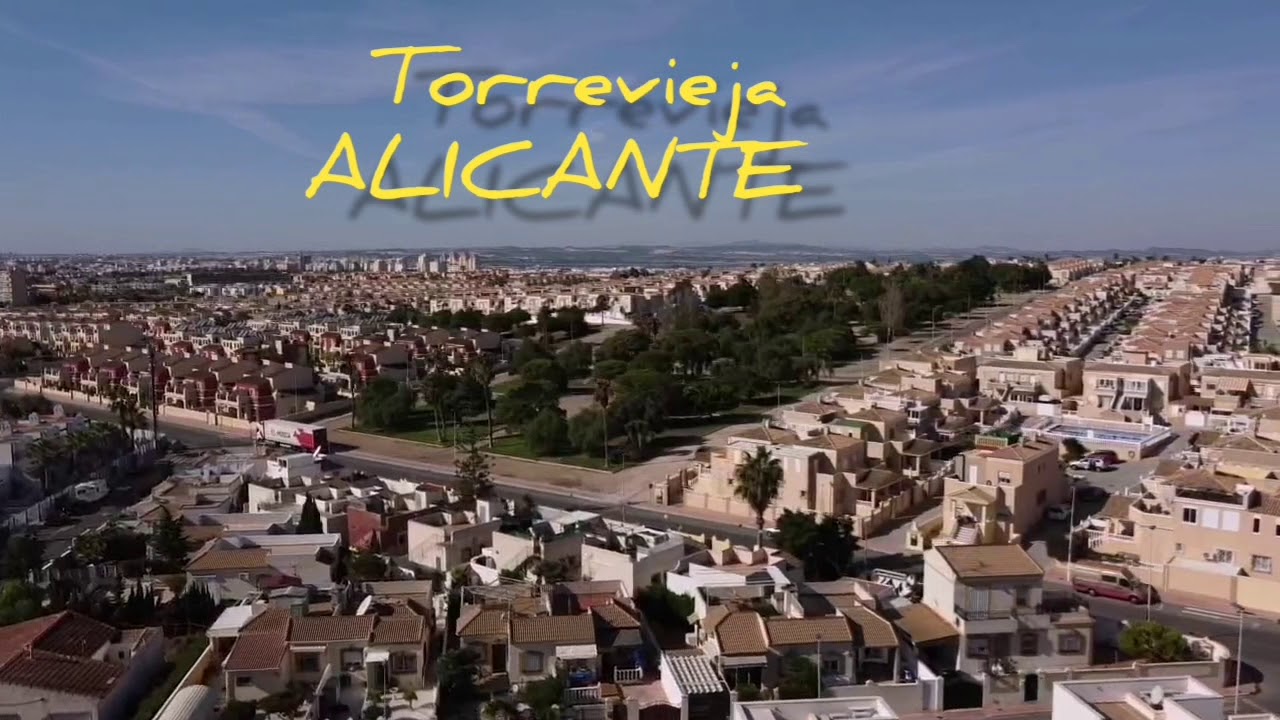 Torrevieja (Alicante) . Avda. París. DJI MINI 2.