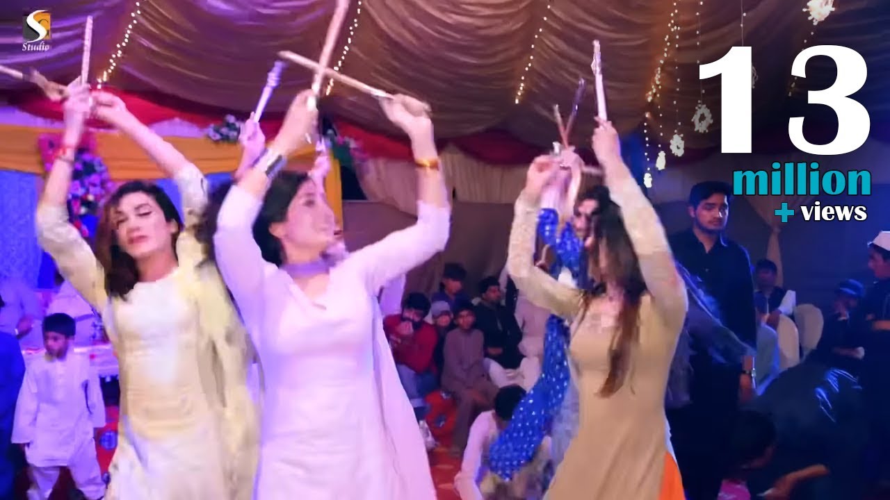 Pari Paro ,Maha G , Maria Ali , Zebi Mix Dance Performance 2019