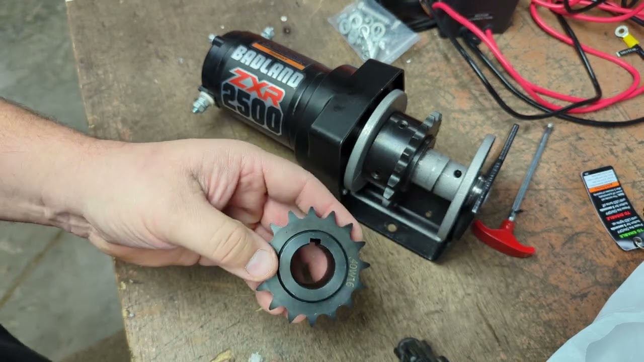 HF Winch converted to powered gooseneck trailer jack.
