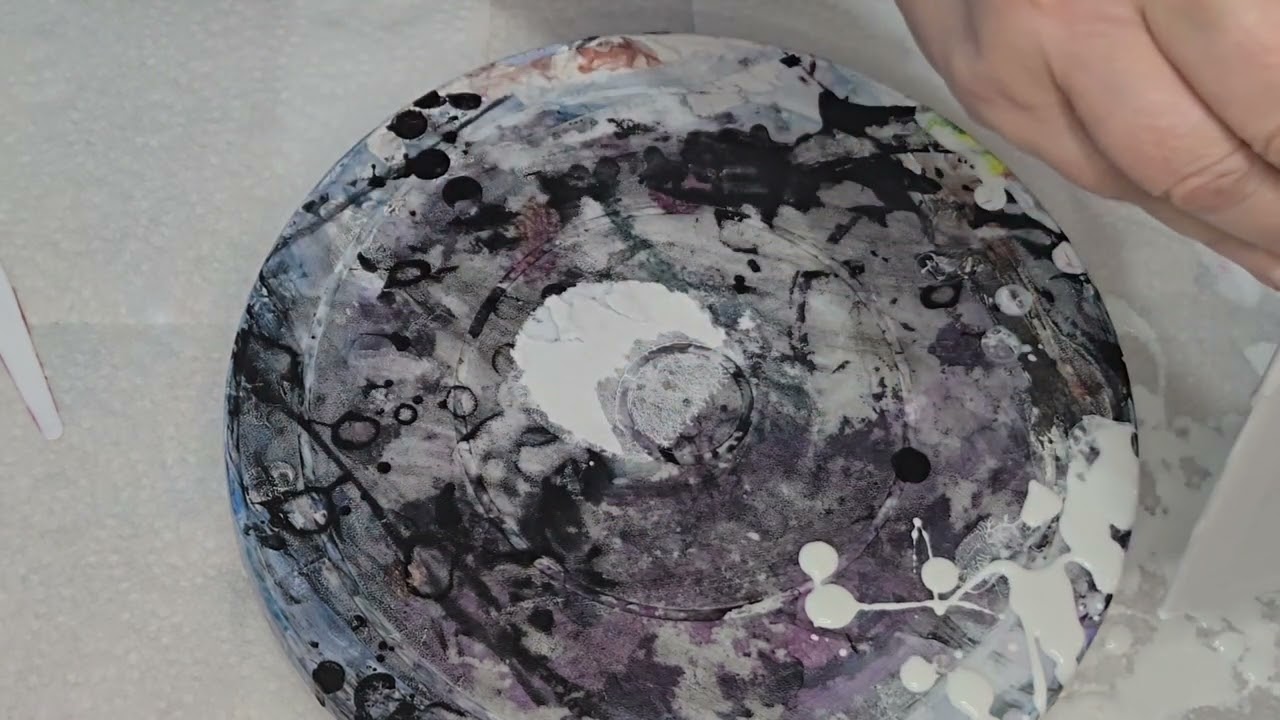 acrylic pour painting, Grenade pour