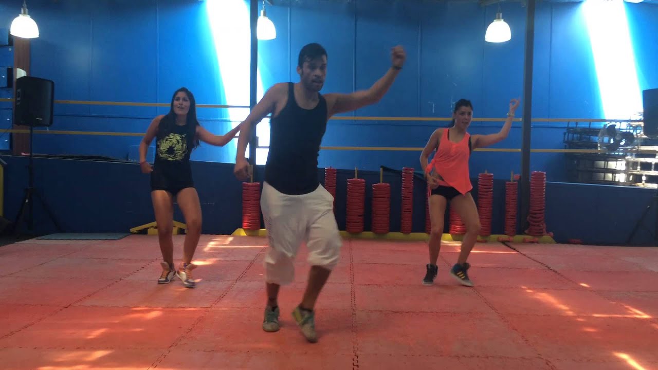 Ponte Bonita - Gente de Zona / ZUMBA