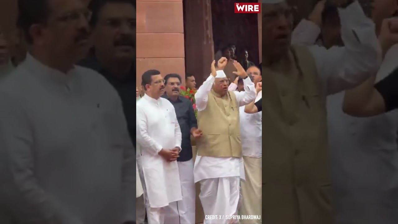 Opposition protests demanding Pradhan&rsquo;s Resignation inside Parliament premises