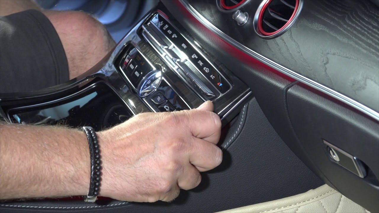 Mittelkonsole Blende Passend Für Mercedes Benz E Klasse W213  S213