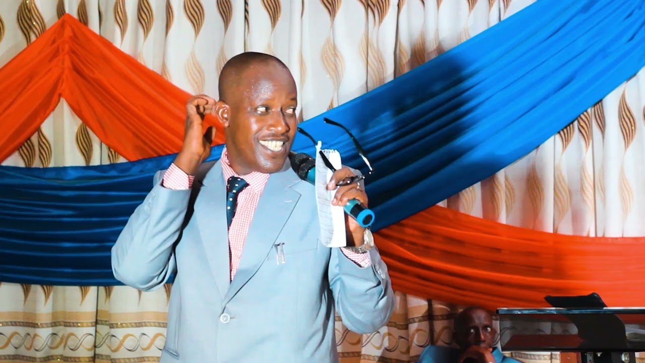 paster manowa kwenzwa namaraso