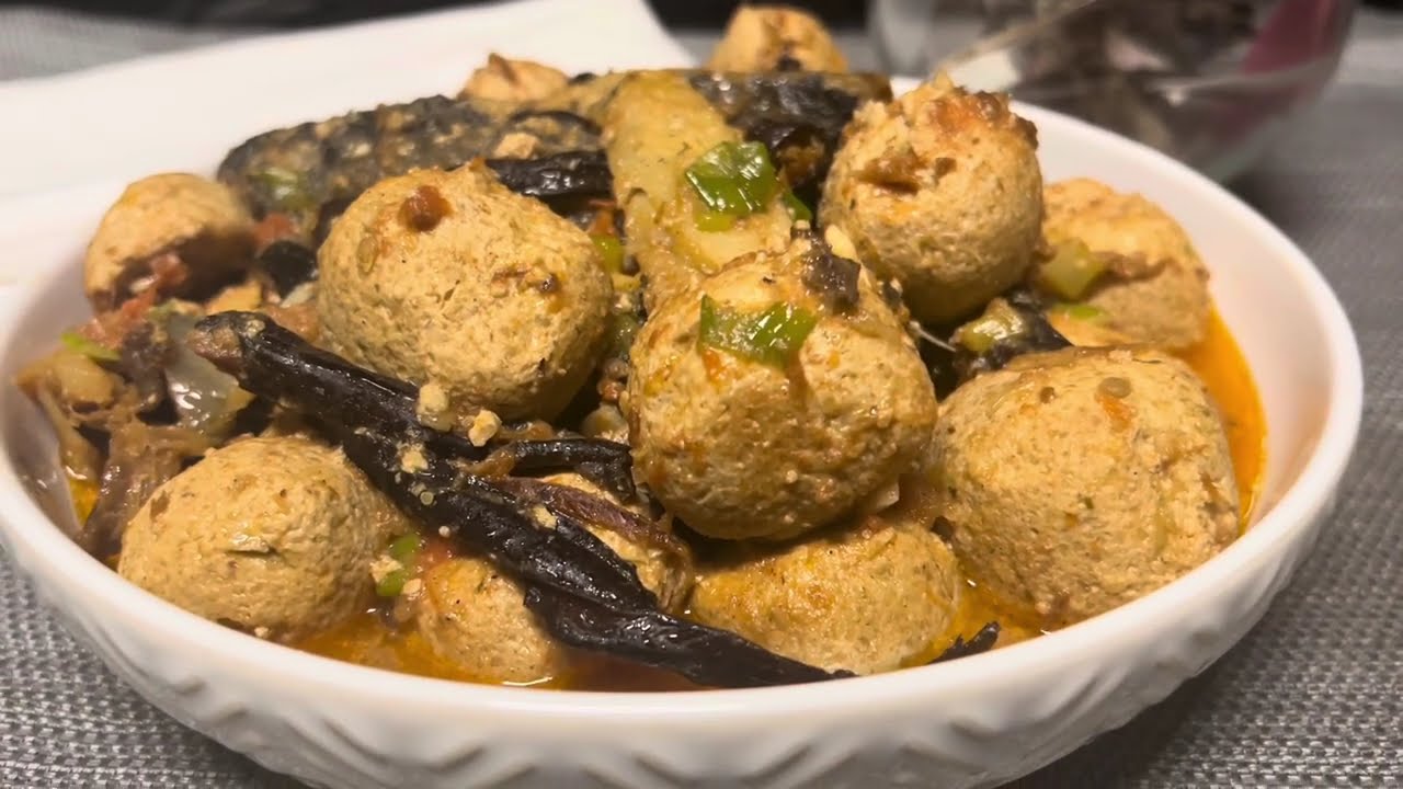 Comment réussir les boules de pistache || graine de courge au Poisson salé||Mbika ya boule/Délicieux