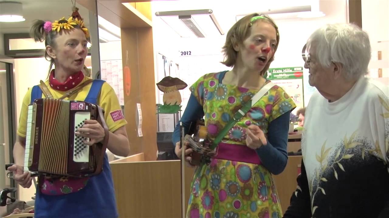 HUMOR HILFT HEILEN- Die Clowns zu Besuch im Pflegeheim