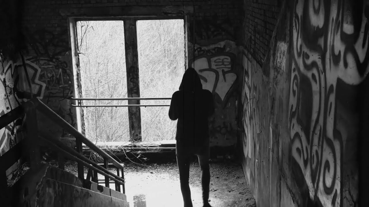 Egnal - Falling On Me Like Rain (Promo Music Video)
