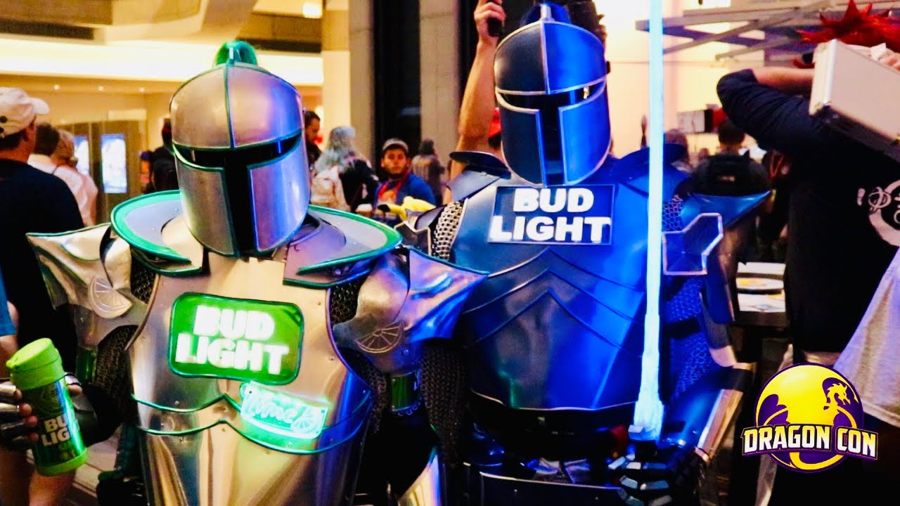 Dragon Con 2019 Atlanta! Cosplay, Crowds, & Craziness of a Massive Fantasy & Sci-Fi Convention!