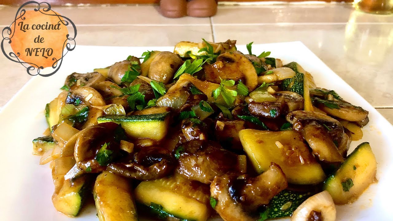 CALABAZAS CON CHAMPIÑONES Y QUESO!🍄👌🏼| Un rico platillo o acompañamiento que no puede faltar!😎