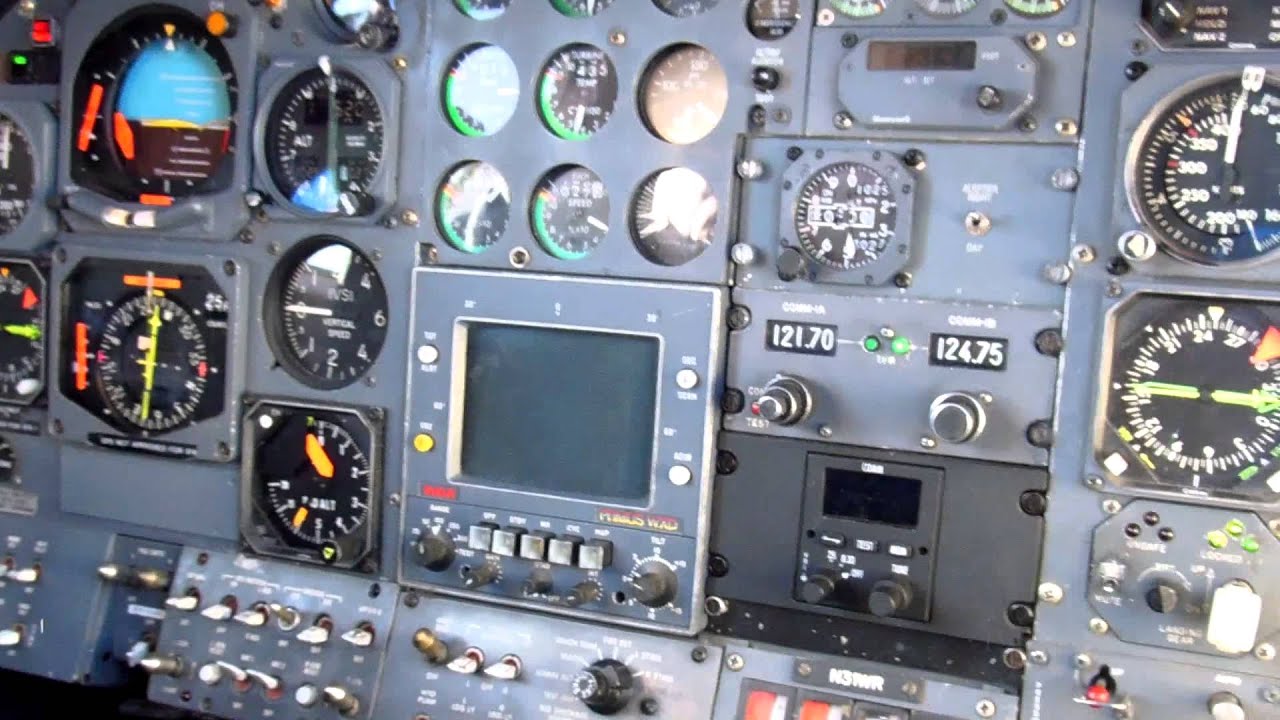 Starting a Lear 35